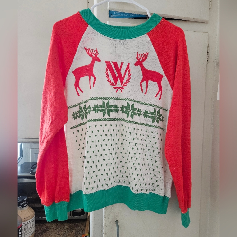 NWOT New Wildfox Christmas sweatshirt XS extra-small red green